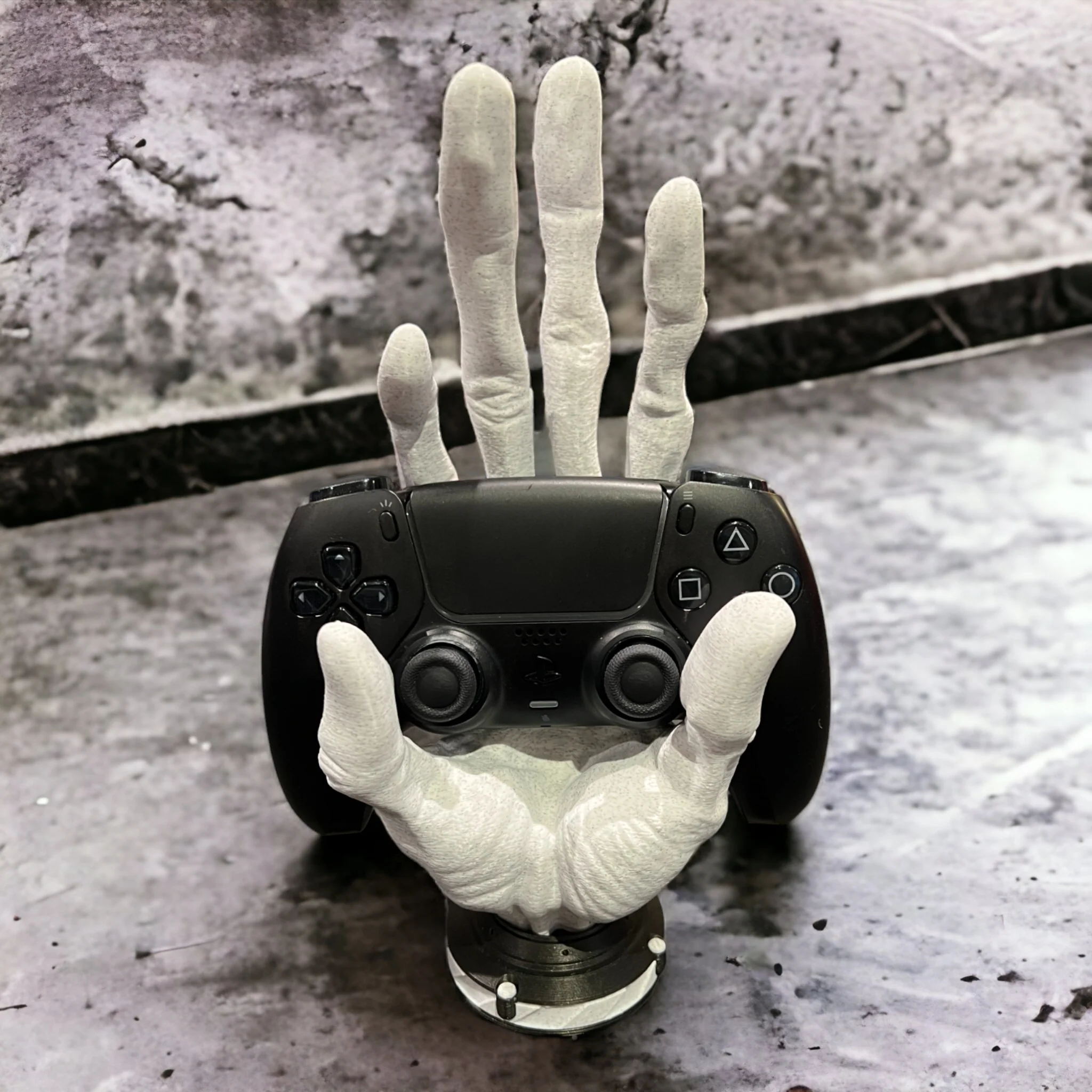 Alien Hand Controller Stand 3D Printed - Image 10